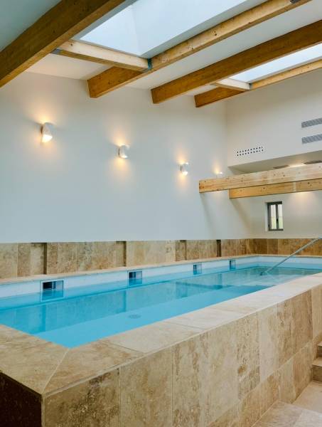 Notre piscine au 150 rue de Rome